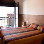 Guest house Domus Viatoris 2*