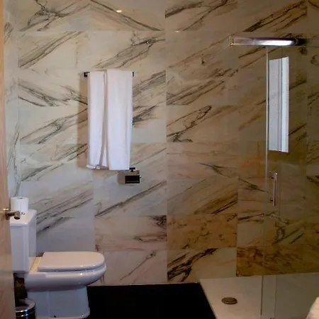 Guest house Domus Viatoris 2*